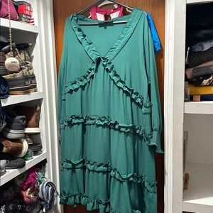 Chloe Green Long Sleeve Dress